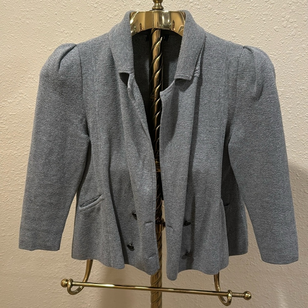 Cropped cardigan with puffy sleeve